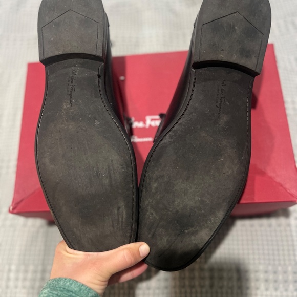 🌟Ferragamo Loafers🌟 - Picture 3 of 11